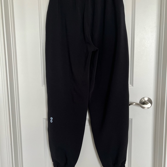 lululemon x Madhappy Relaxed High-Rise Jogger - Picture 8 of 10
